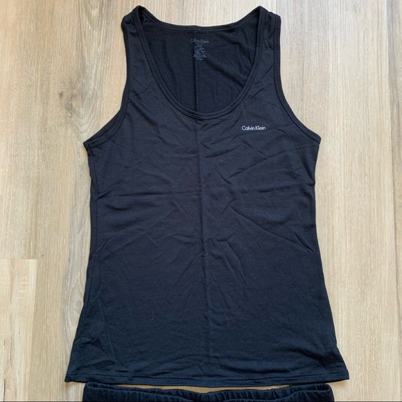 Calvin Klein Women’s Sleep Set (Tank Top & Shorts) - Size S - Picture 3 of 4